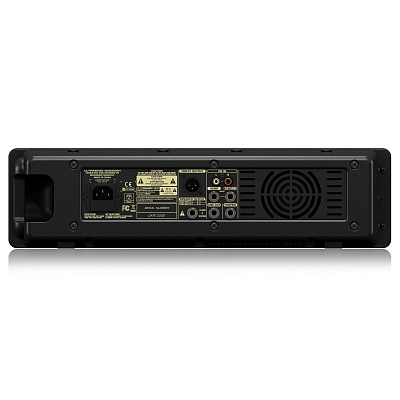 Транзисторный басовый усилитель Behringer BXD3000H